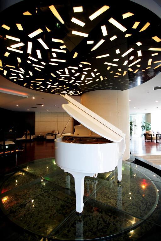 Rong Impression International Hotel เฉิงตู ภายนอก รูปภาพ